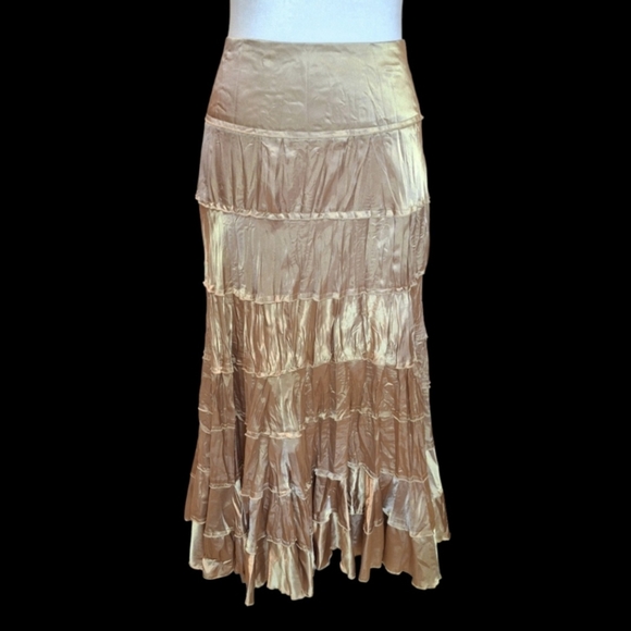 Metallic Gold Tiered Crinkle A-Line Midi Skirt  Russell Kemp  Women Size 12 - Picture 2 of 16